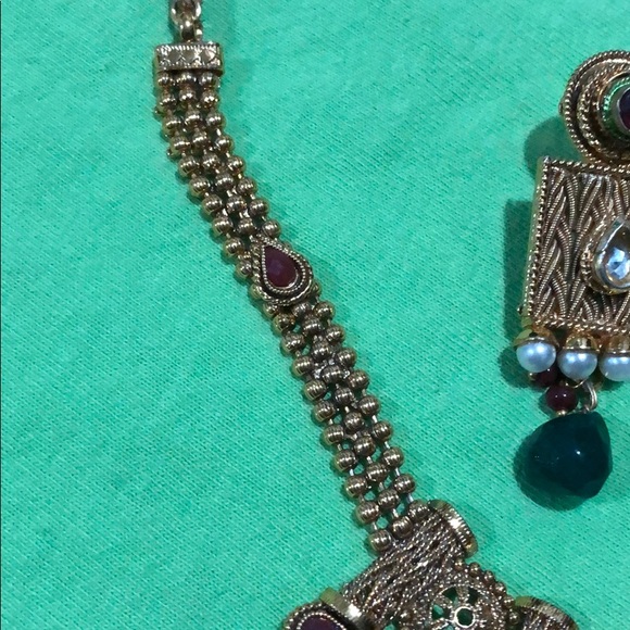 Necklace - Picture 5 of 7